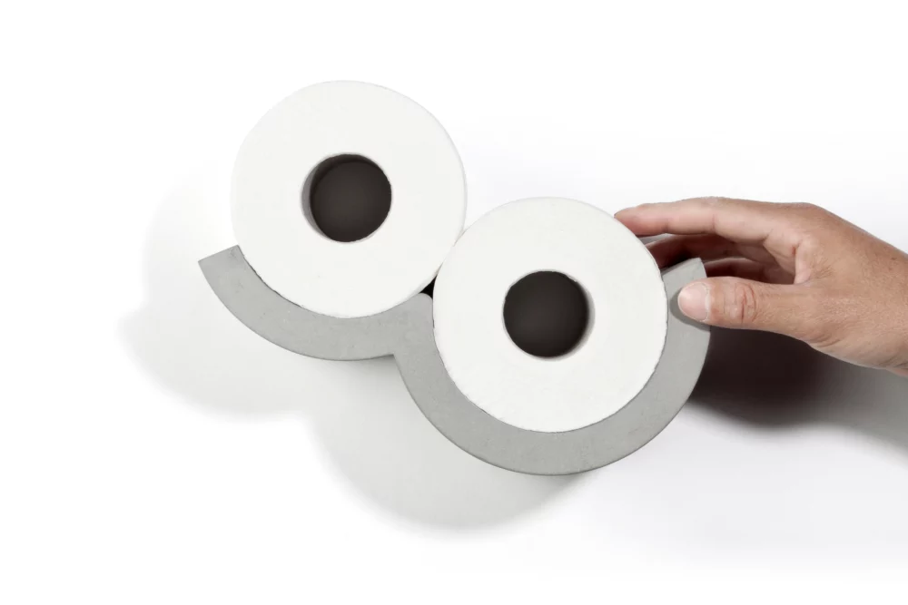 étagère en béton original en forme de nuage pour papier toilette