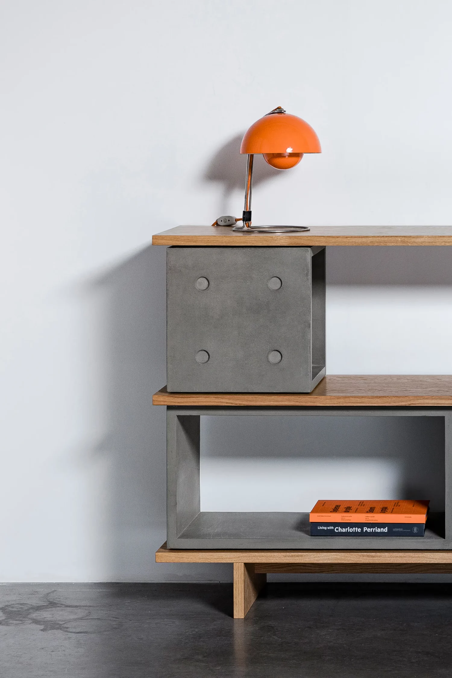 concrete TV units Dice with lamp