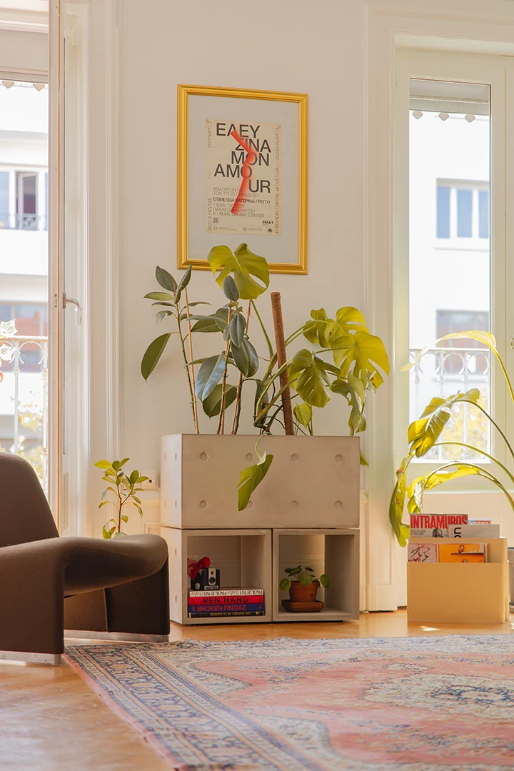 Meuble de rangement en béton pour plante d'intérieur